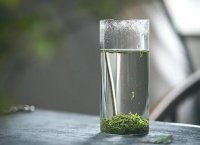中國茶葉的三大類： 綠茶、紅茶、烏龍茶